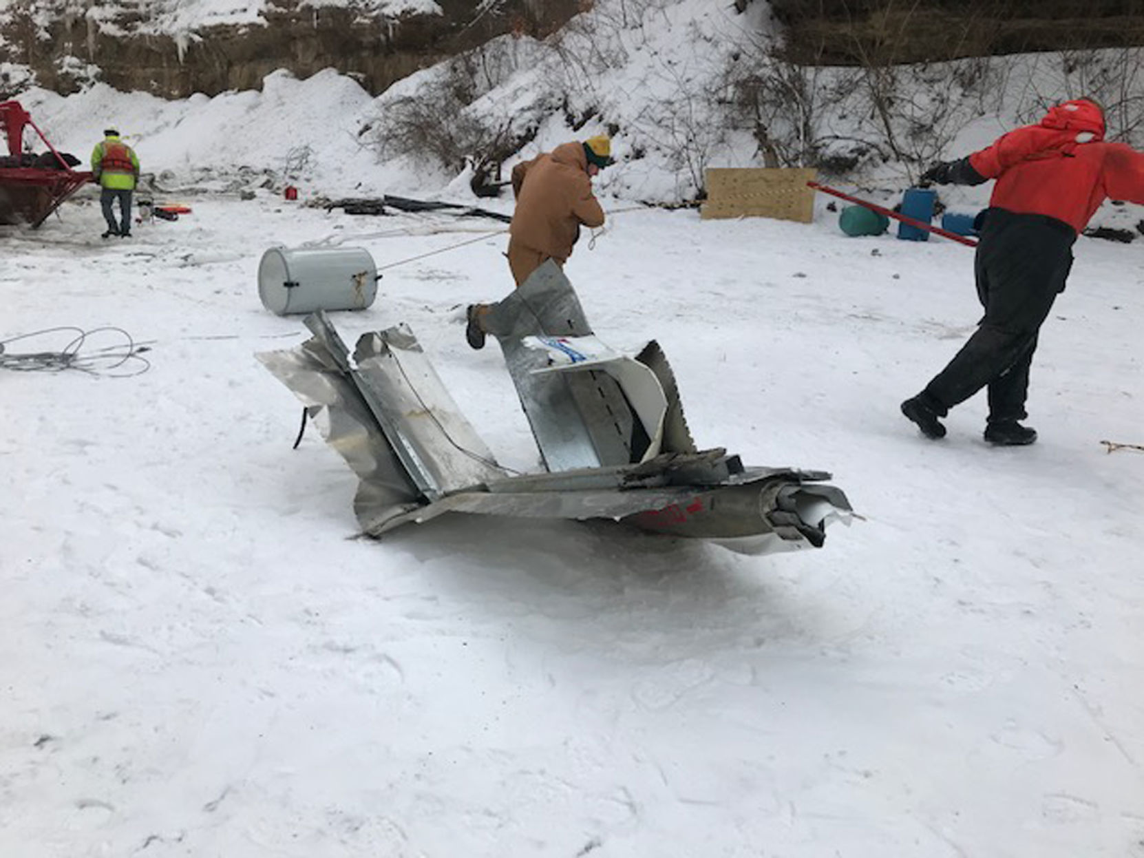 030819-port-news-mirror-lake-wreckage